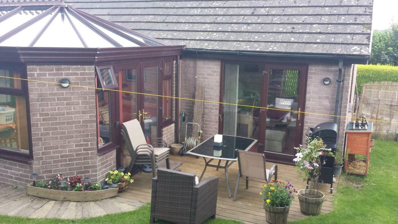 Fernlea Homestay Aberystwyth Eksteriør bilde